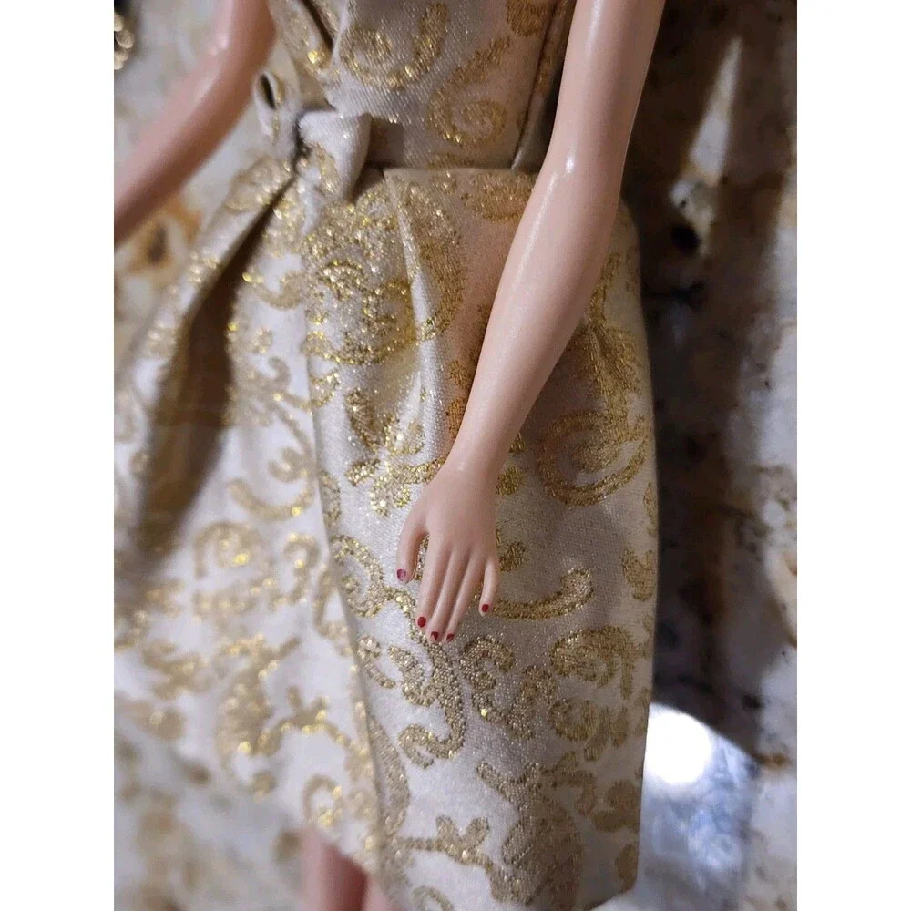 2022 Barbie 12 Days of Christmas Doll Gold Dress Earrings Belt